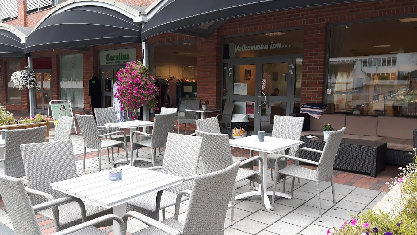 Fru Olsen café uteområde